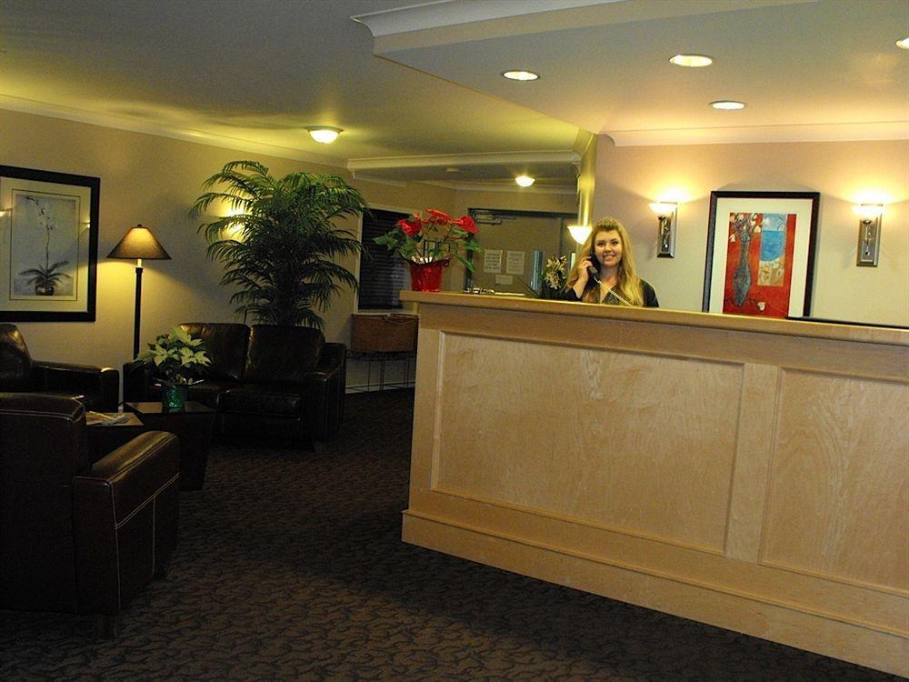 Glenwood Inn & Suites Trail Esterno foto
