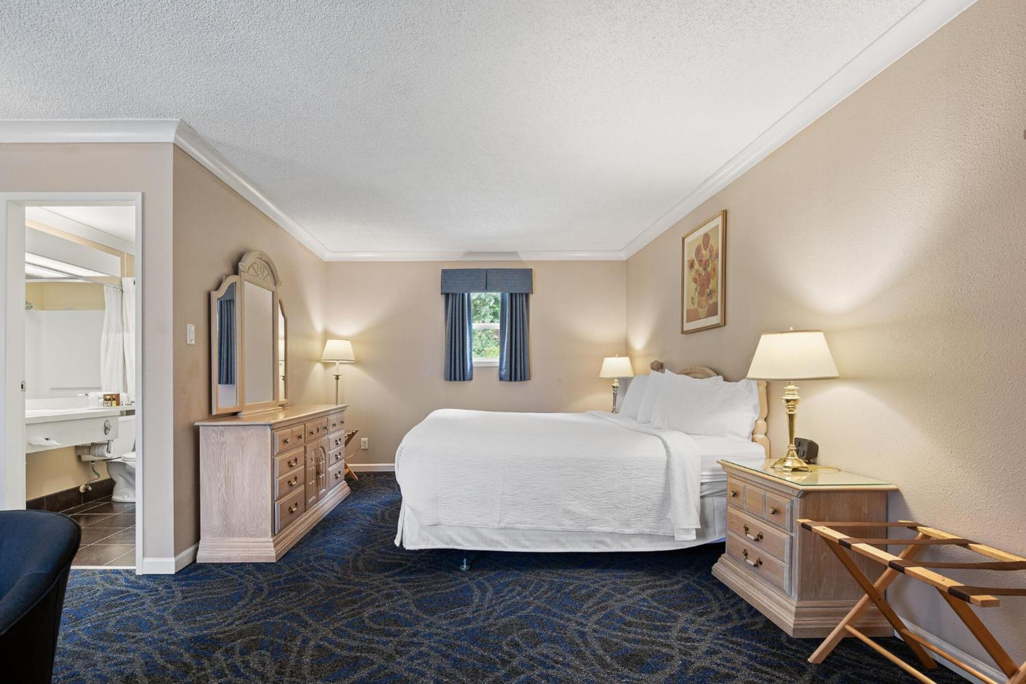 Glenwood Inn & Suites Trail Esterno foto