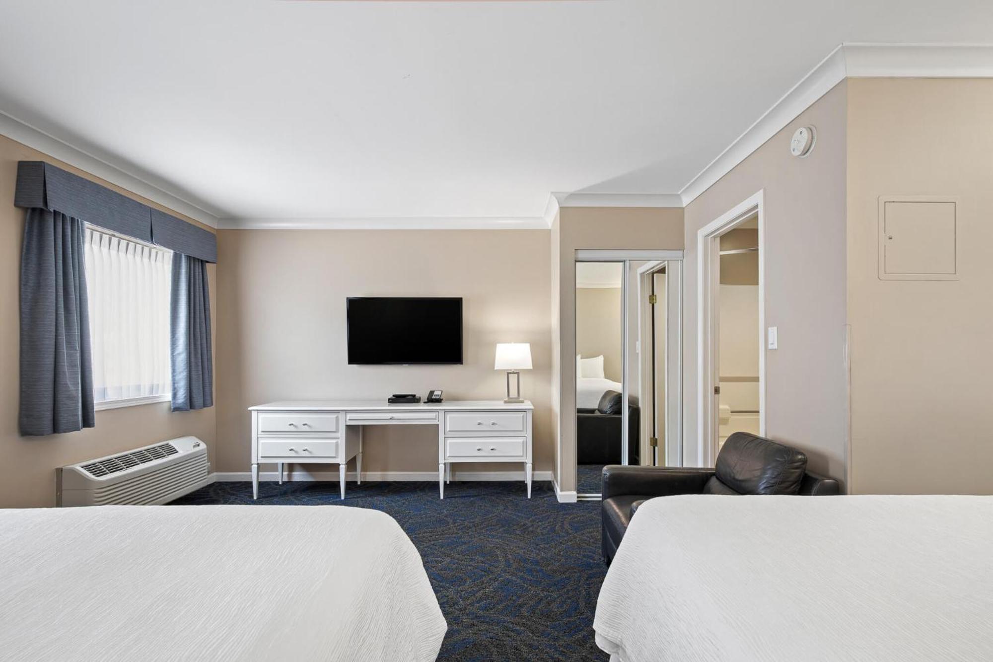 Glenwood Inn & Suites Trail Esterno foto