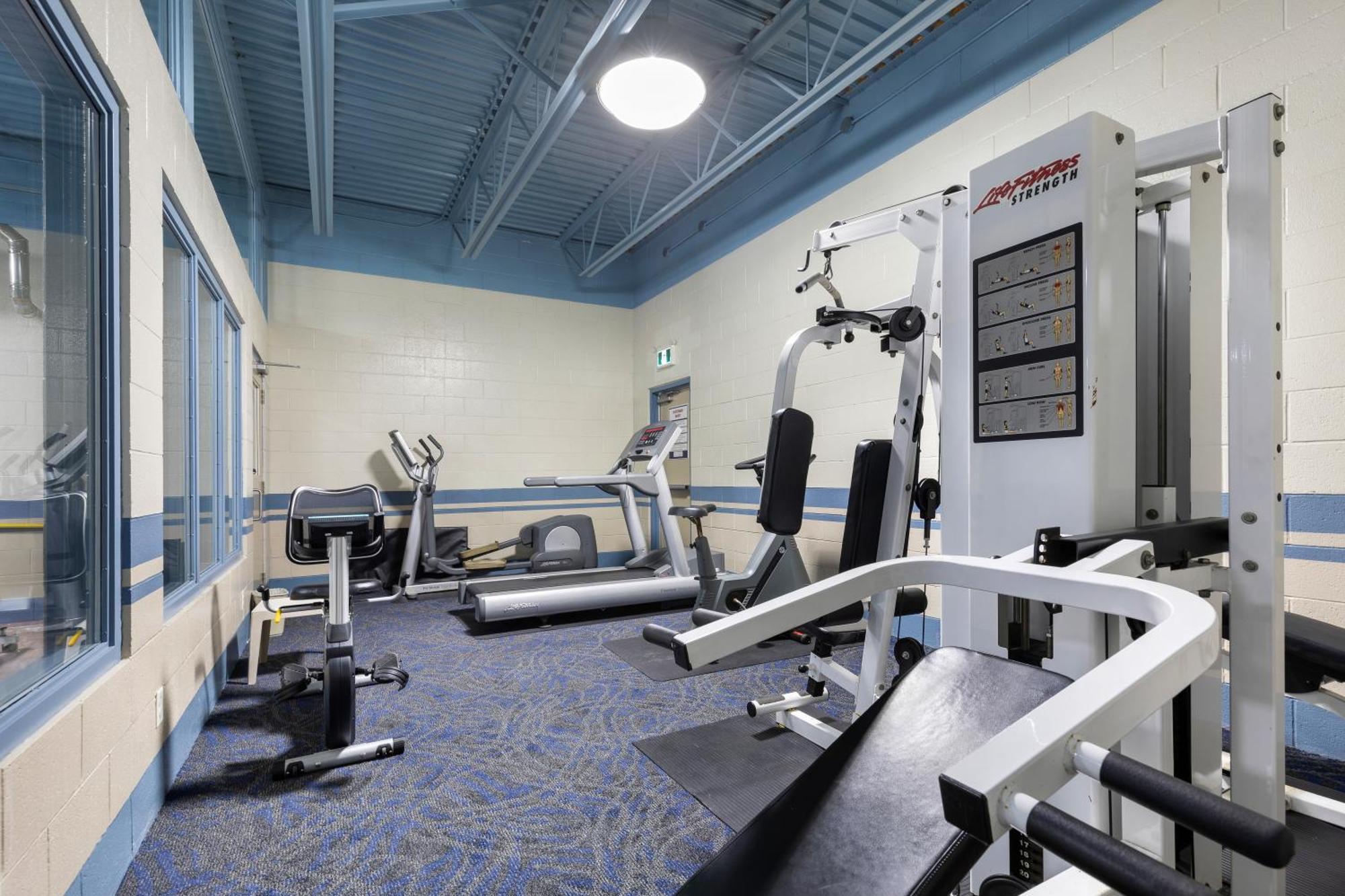 Glenwood Inn & Suites Trail Esterno foto