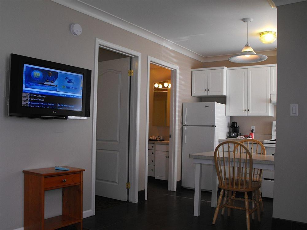 Glenwood Inn & Suites Trail Esterno foto
