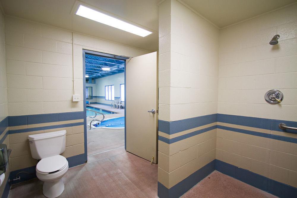 Glenwood Inn & Suites Trail Esterno foto